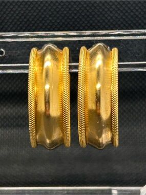 Gold-Tone Ribbed Edge Hoop Earrings - Fashion Jewelry